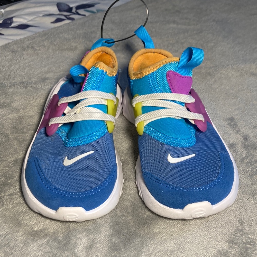 Nike